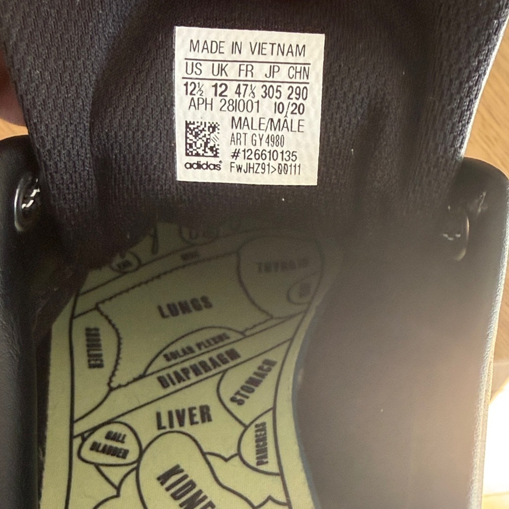 Human Made Adidas- Sz12.5 Pharrell’s take on a Stan Smith Sneaker - Picture 5 of 5